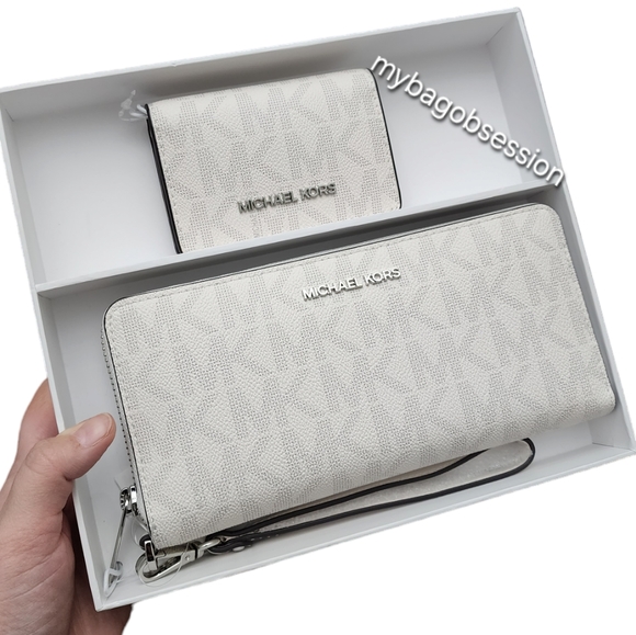 Michael Kors Jet Set Logo Giftbox White SET